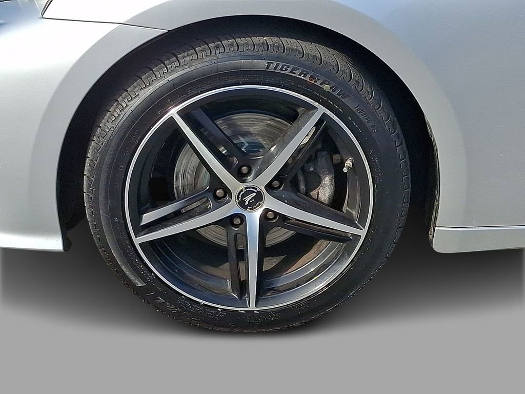 Used 2015 Lexus IS 250 AWD w/ F-Sport Package image 8