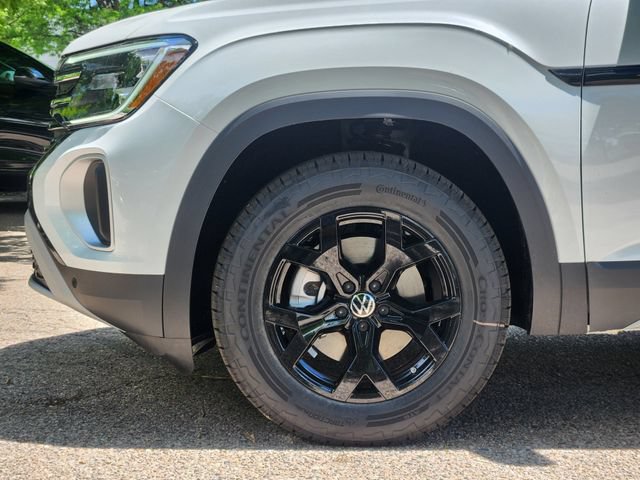 New 2026 Volkswagen Atlas Peak Edition AWD/4WD image 8