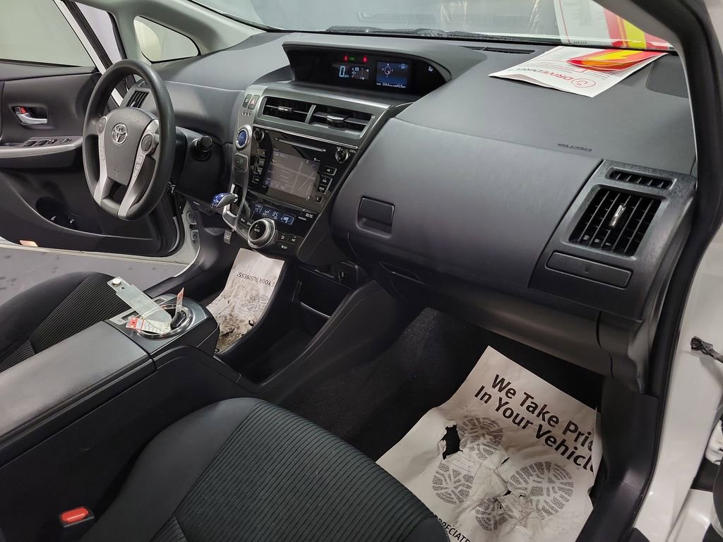 Used 2016 Toyota Prius V Three image 24