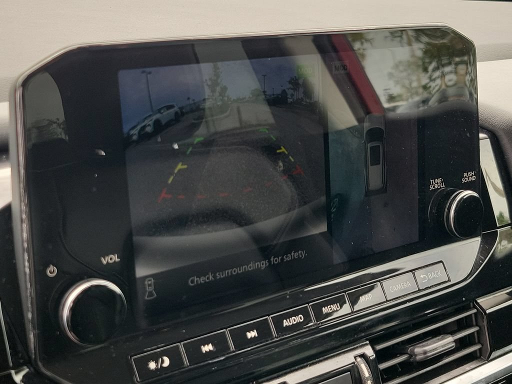 Certified 2023 Nissan Pathfinder SL FWD image 26