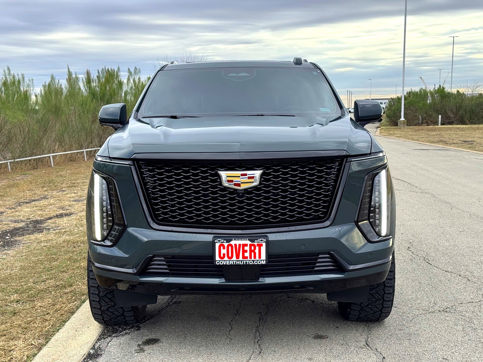 Used 2025 Cadillac Escalade Sport w/ Touring Package image 4