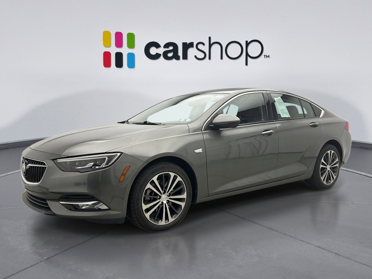 Used 2019 Buick Regal Essence w/ Driver Confidence Package I