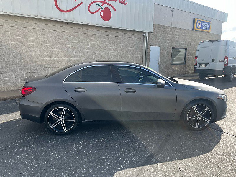 Used 2019 Mercedes-Benz A 220 w/ Premium Package image 9