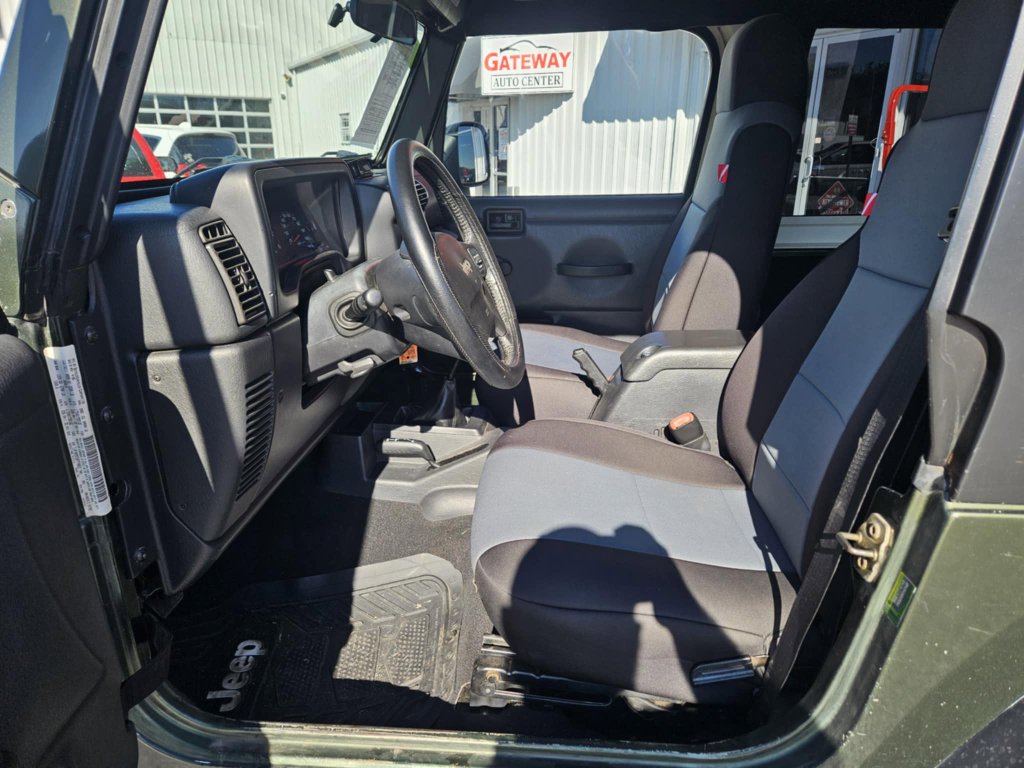 Used 2006 Jeep Wrangler Rubicon image 5