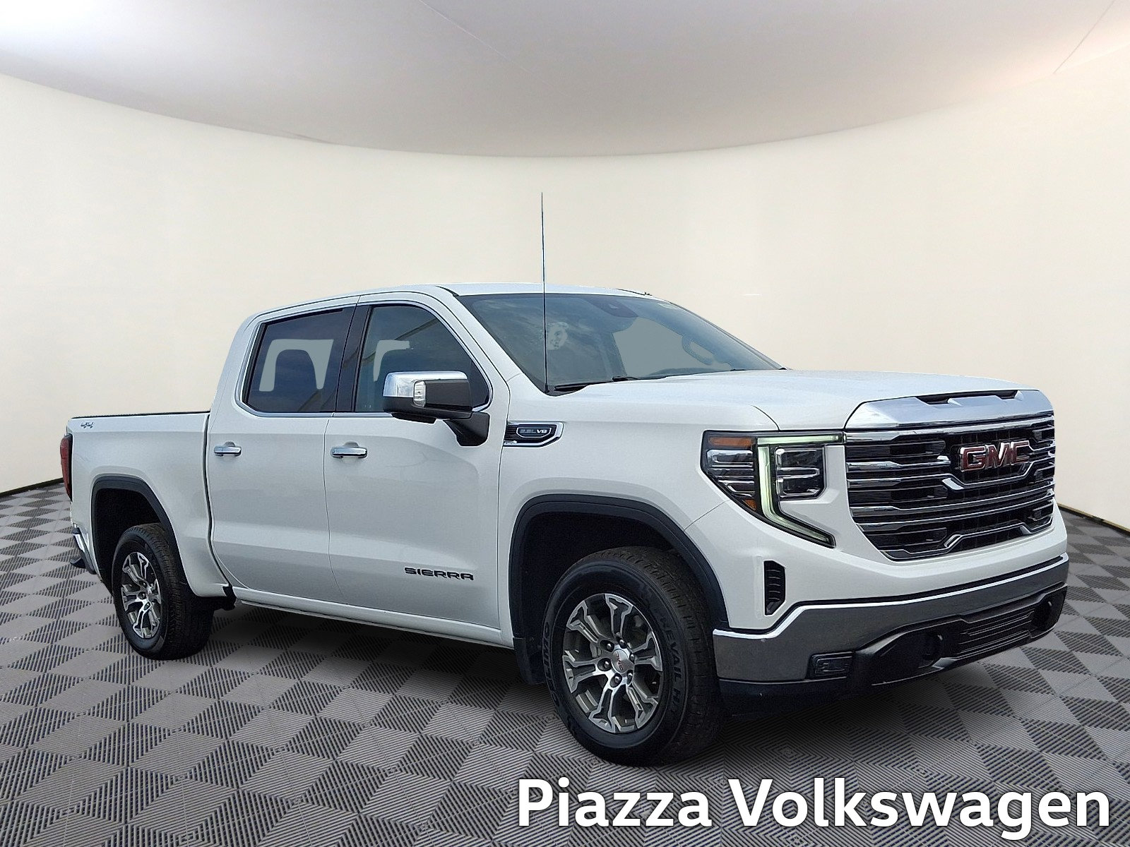Used 2025 GMC Sierra 1500 SLT