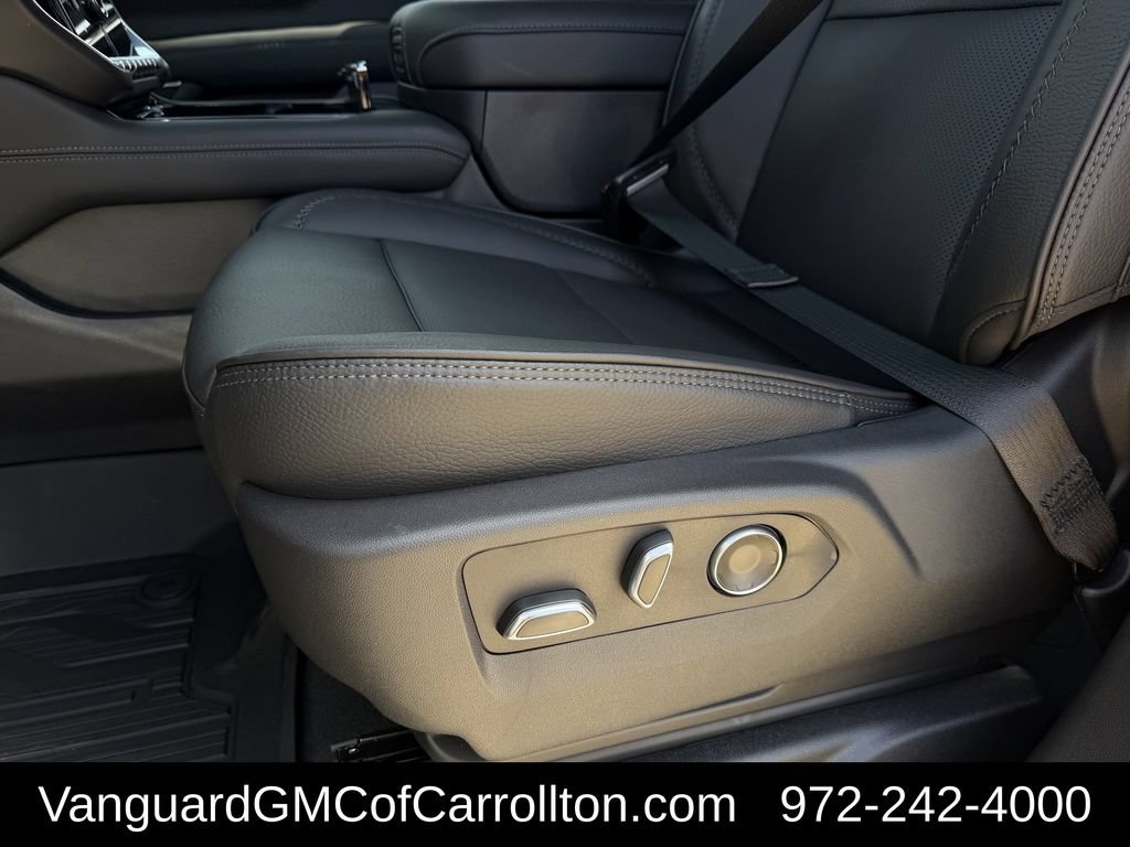 New 2026 GMC Yukon Denali w/ Denali Reserve Package AWD/4WD image 24
