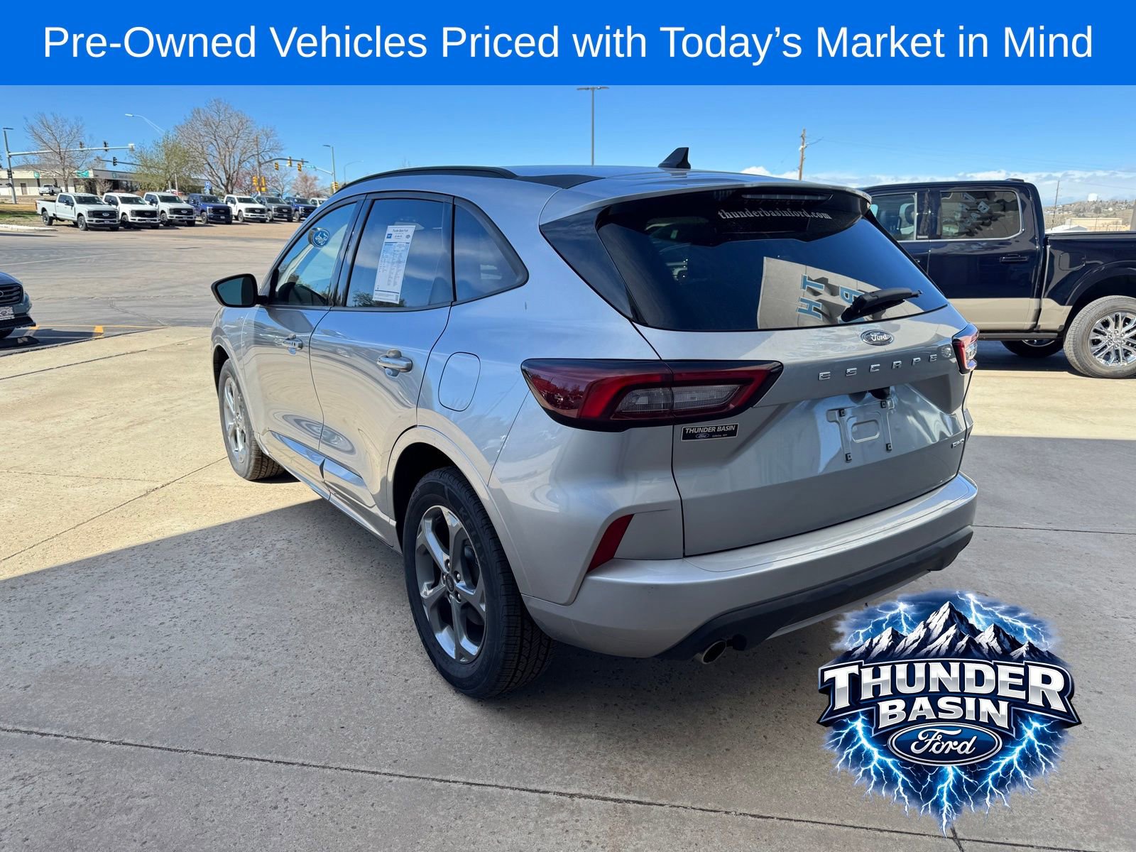 Used 2024 Ford Escape ST-Line image 5