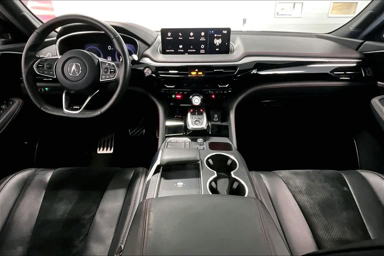 Used 2023 Acura MDX A-Spec image 9