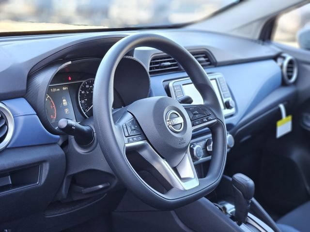 New 2025 Nissan Versa SV w/ Trunk Package FWD image 11
