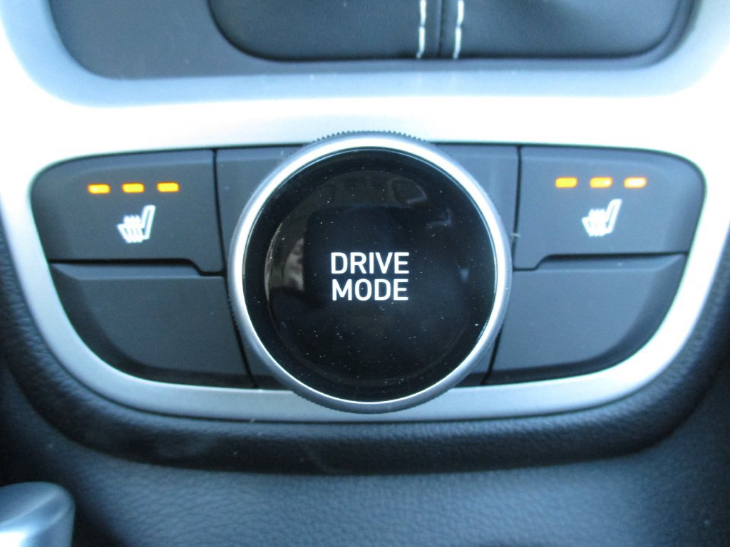 New 2026 Hyundai Venue SEL FWD image 9