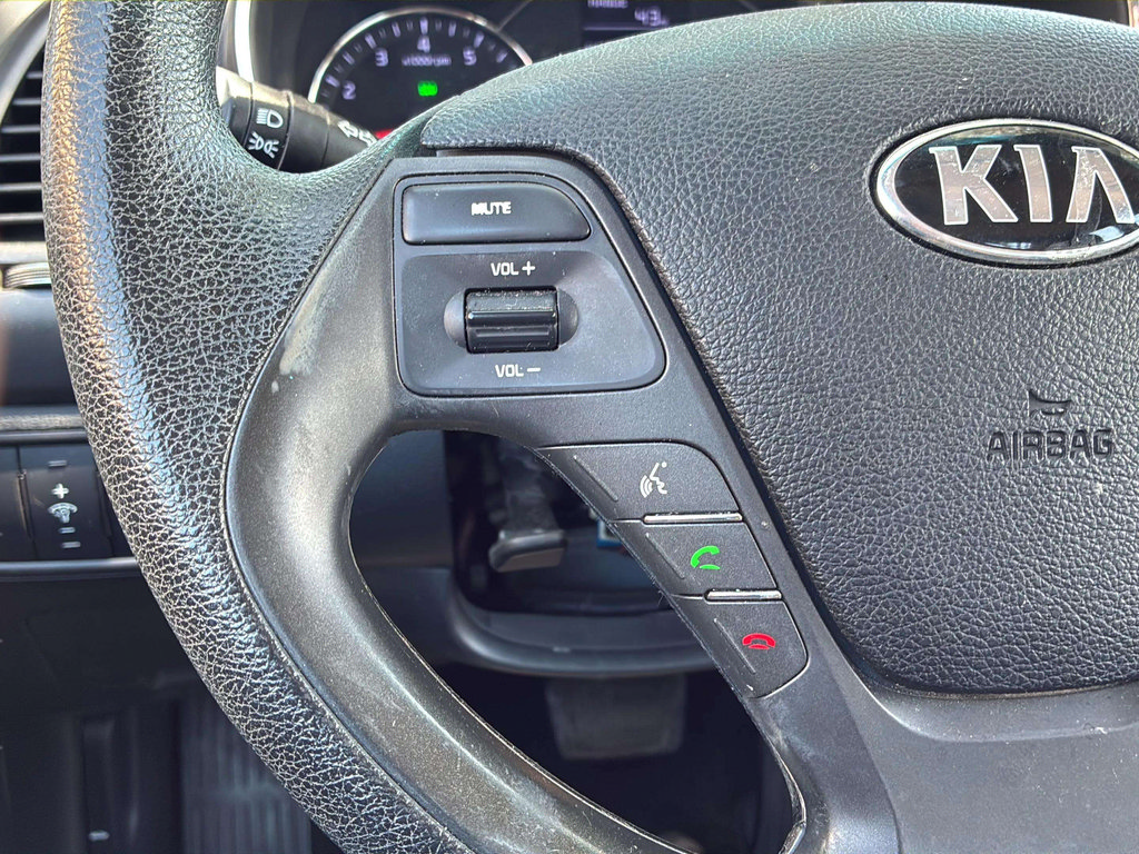 Used 2016 Kia Forte LX FWD image 30