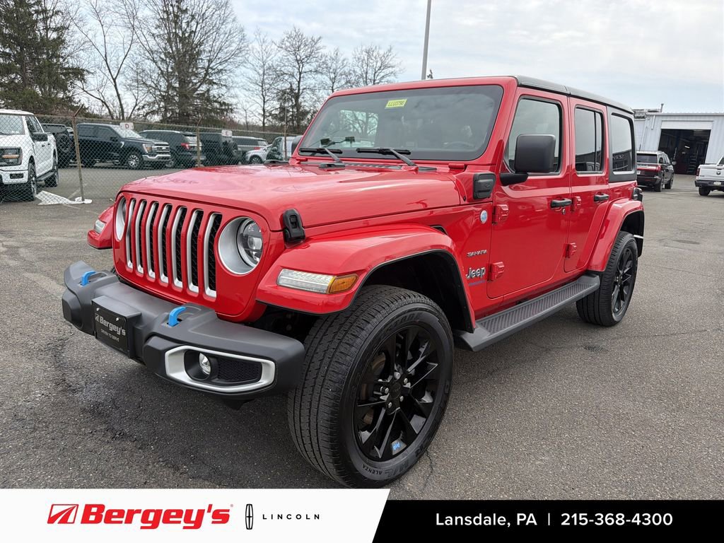 Used 2023 Jeep Wrangler Unlimited Sahara w/ Cold Weather Group AWD/4WD image 1