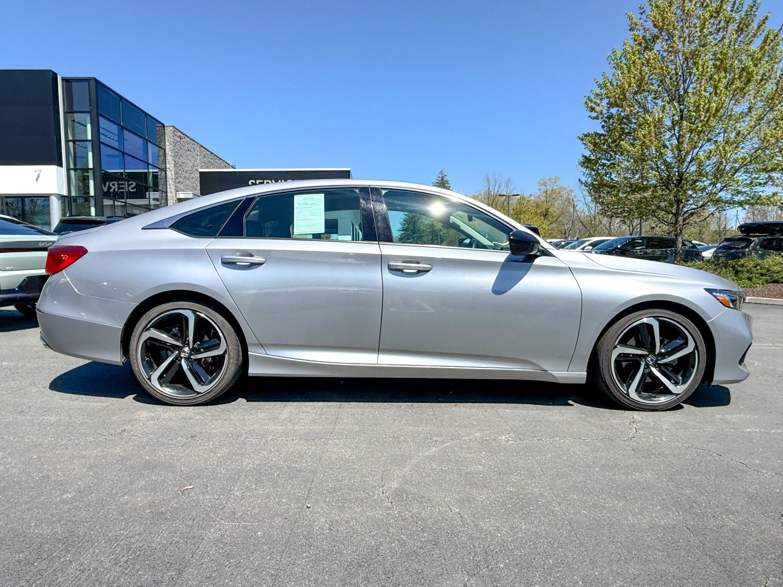 Used 2022 Honda Accord Sport Special Edition image 5