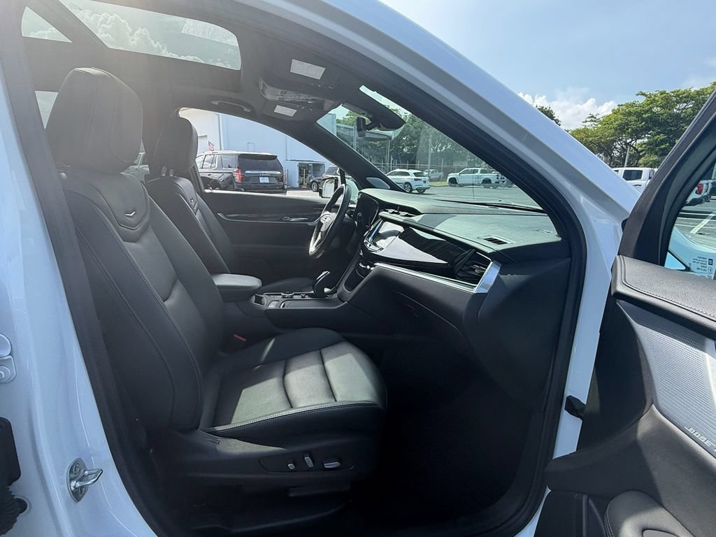 Used 2024 Cadillac XT6 Premium Luxury AWD/4WD image 19