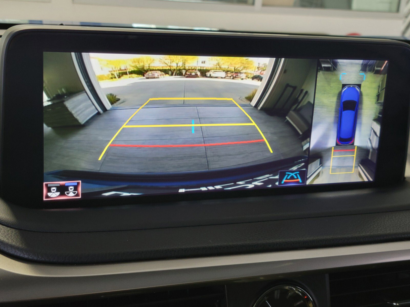 Used 2022 Lexus RX 350 F Sport w/ Accessory Package image 25