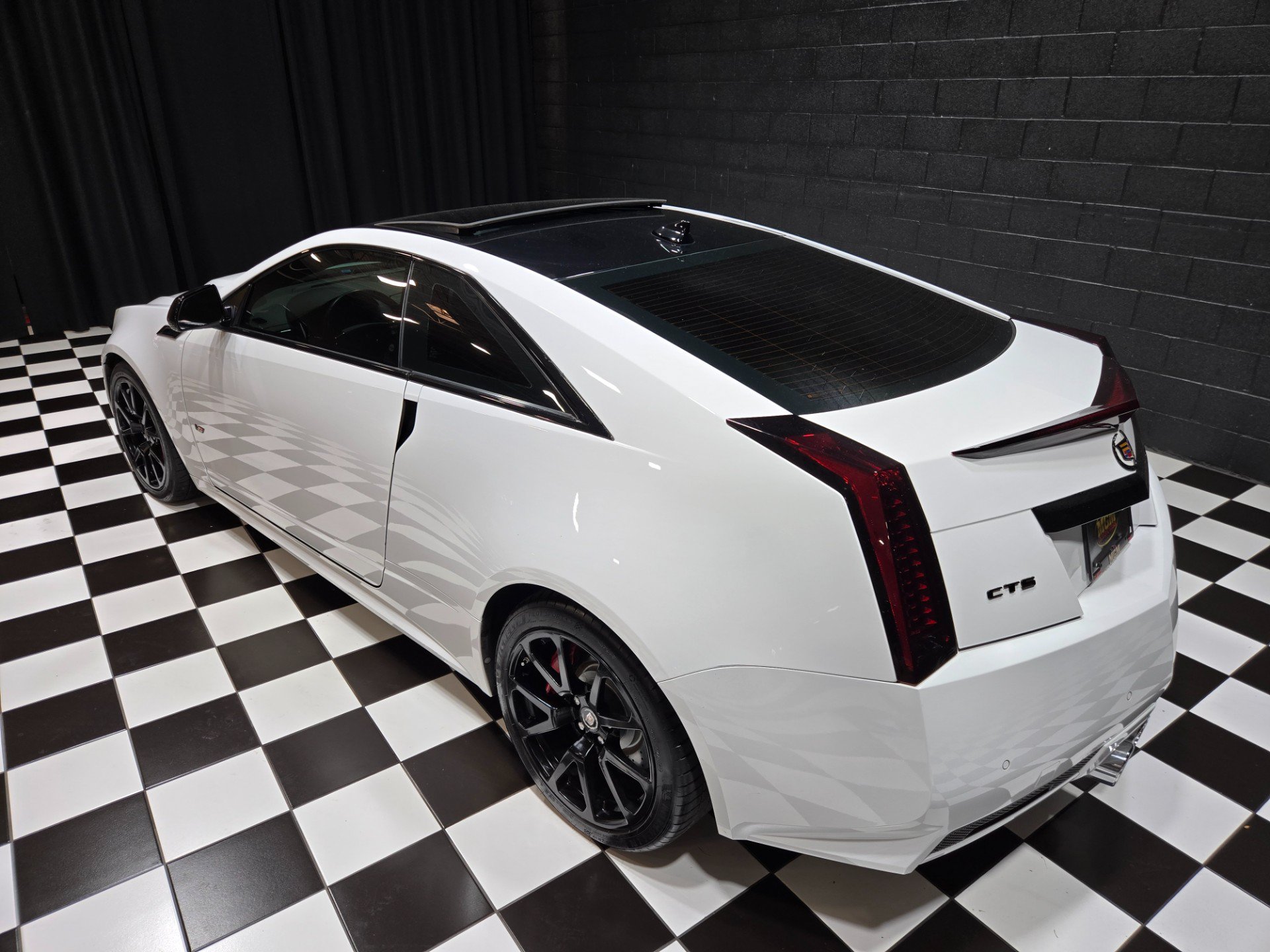 Used 2012 Cadillac CTS V w/ Wood Trim Package RWD image 33