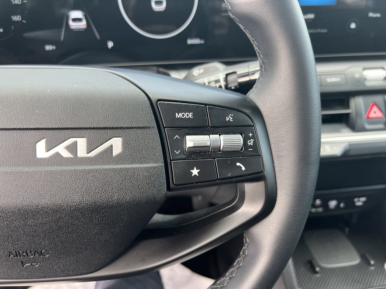 Used 2025 Kia K4 EX FWD image 20