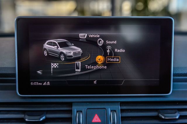 Used 2020 Audi SQ5 Premium Plus w/ Premium Plus Package image 20