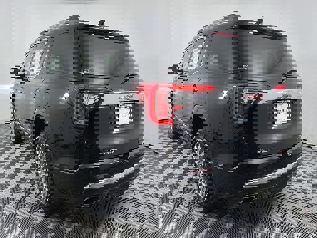 Certified 2023 GMC Acadia Denali w/ Trailering Package image 7