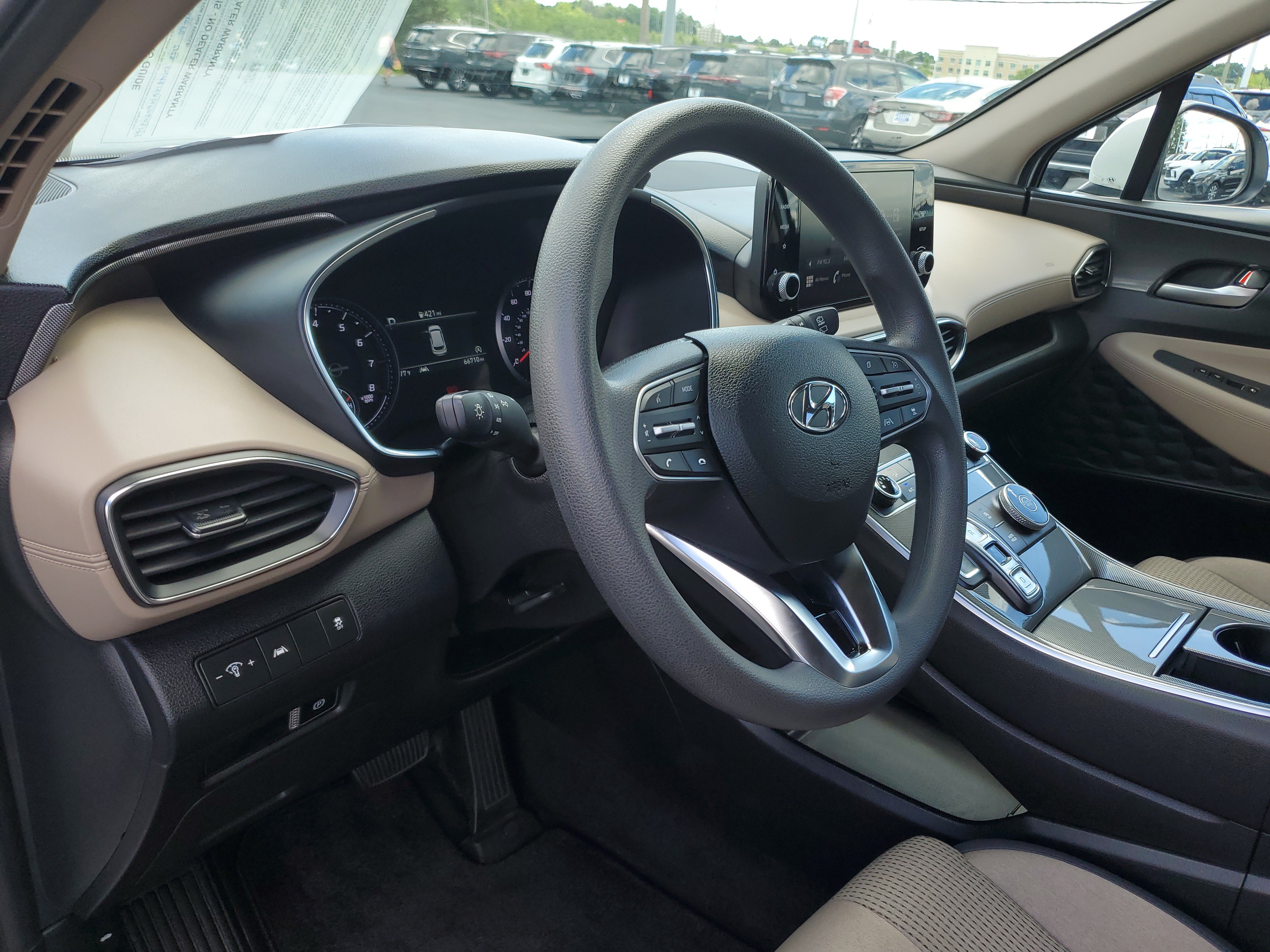 Used 2023 Hyundai Santa Fe SE FWD image 17