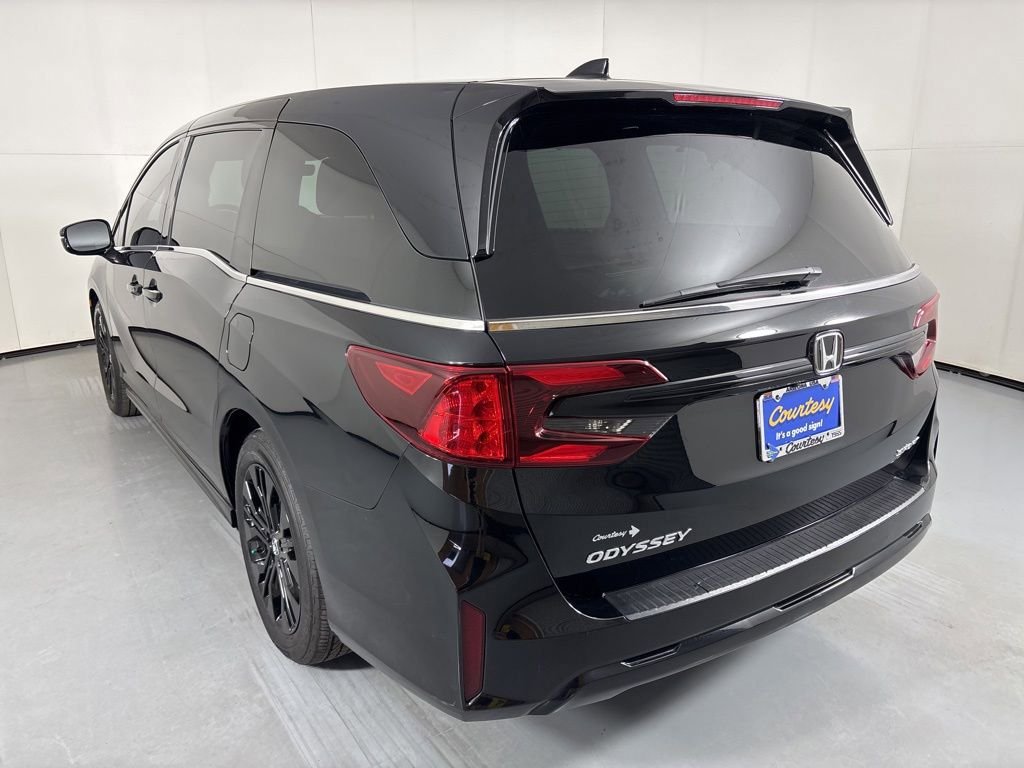 Used 2025 Honda Odyssey Sport-L image 6