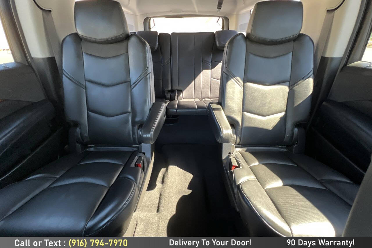Used 2015 Cadillac Escalade ESV Premium AWD/4WD image 21