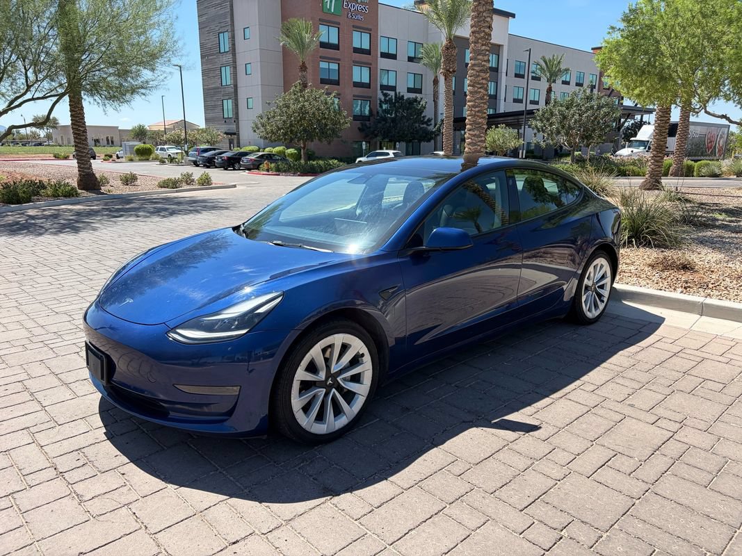 Used 2022 Tesla Model 3 Standard Range RWD image 6