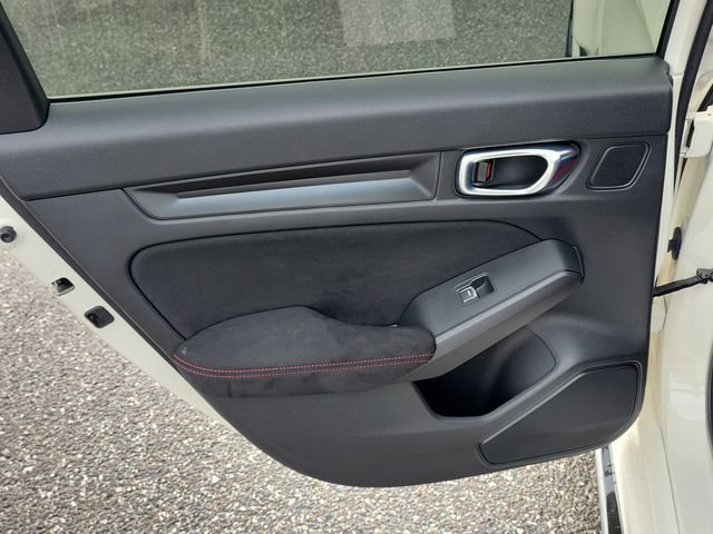 Used 2025 Honda Civic Type R image 9