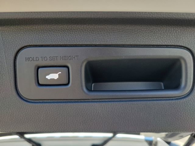 Used 2023 Honda Pilot EX-L image 8