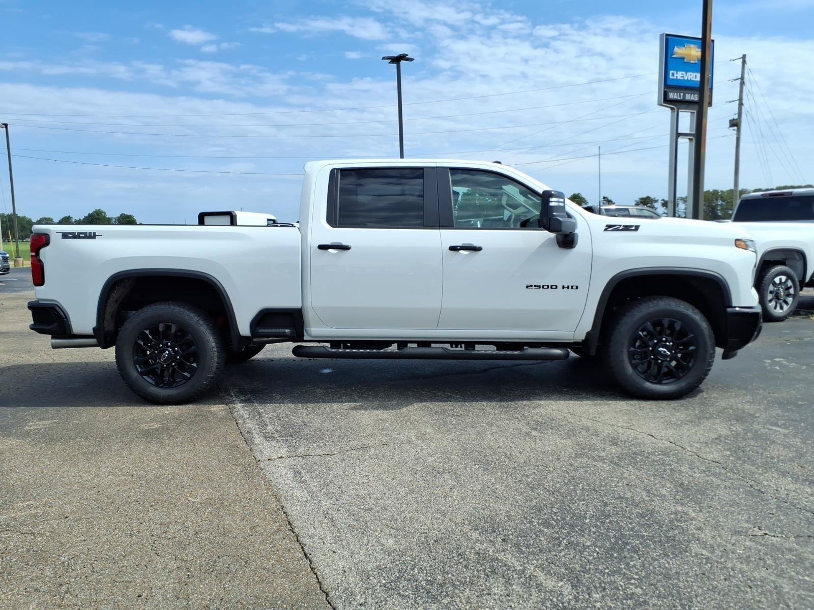 New 2026 Chevrolet Silverado 2500 LT w/ Trail Boss Package AWD/4WD image 6