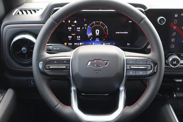 New 2025 Chevrolet Colorado Z71 w/ Technology Package AWD/4WD image 13