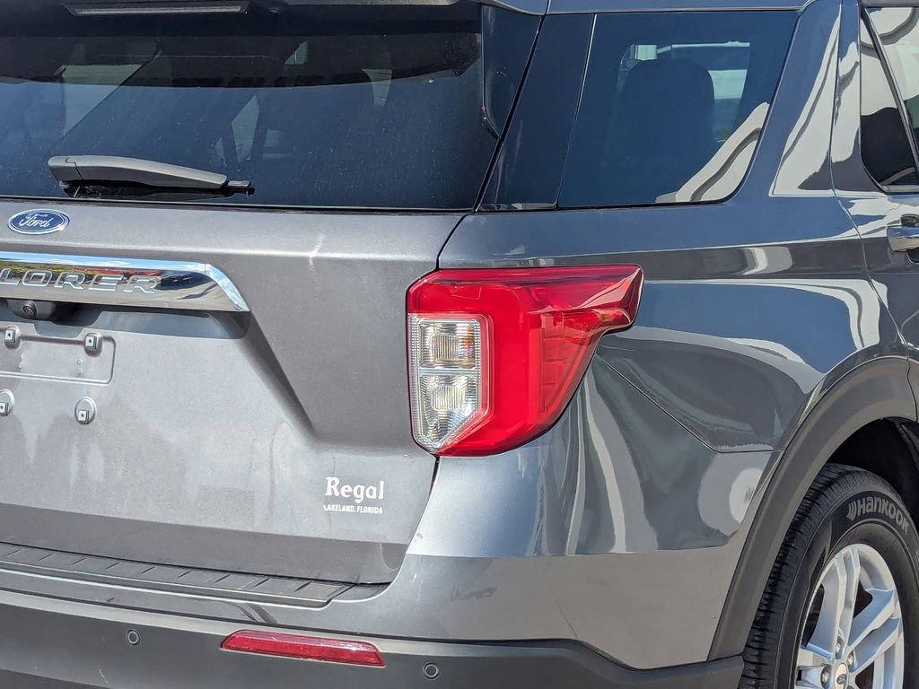 Used 2024 Ford Explorer XLT w/ Equipment Group 202A image 7