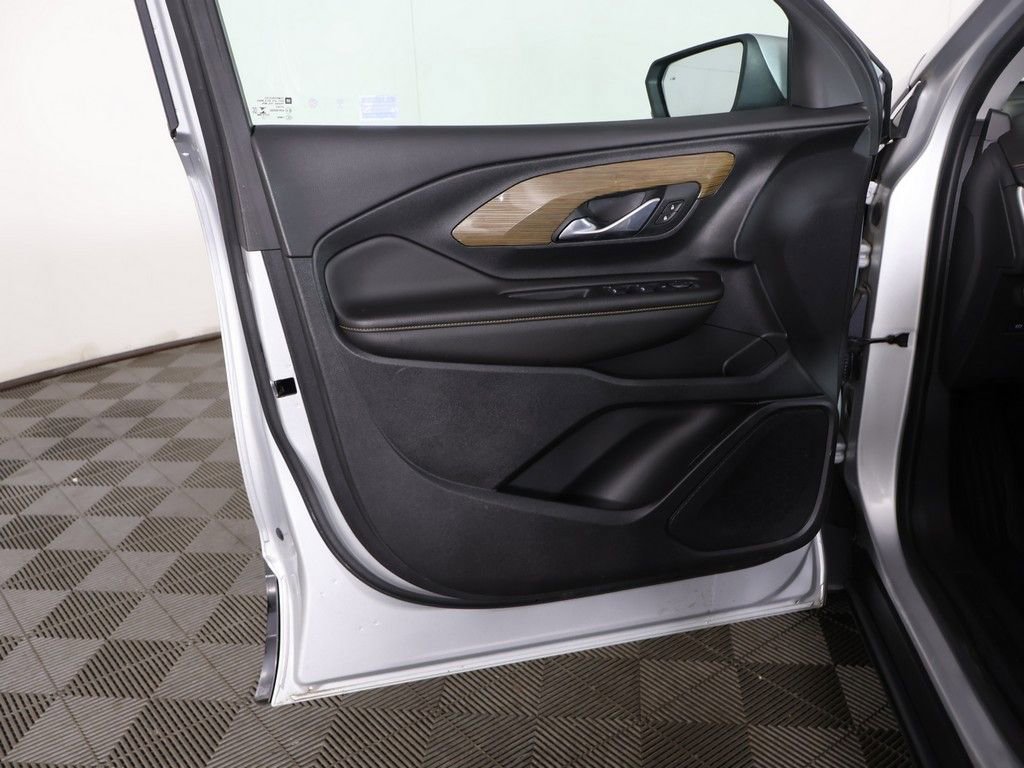 Used 2021 GMC Terrain SLE w/ Driver Convenience Package image 22