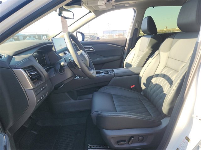 New 2026 Nissan Rogue Platinum w/ Platinum Premium Package image 6