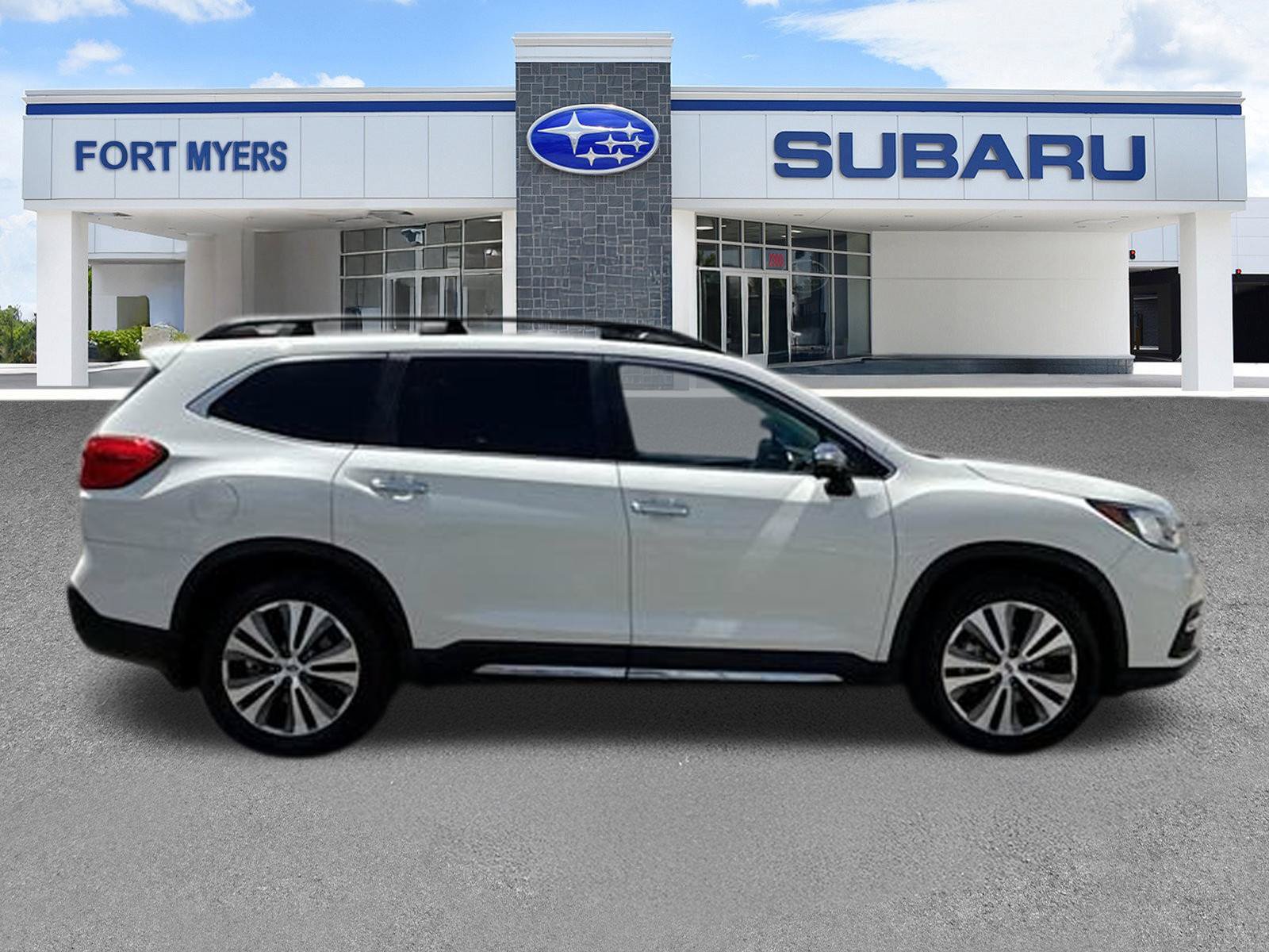 Used 2020 Subaru Ascent Touring w/ Popular Package #2A AWD/4WD image 2