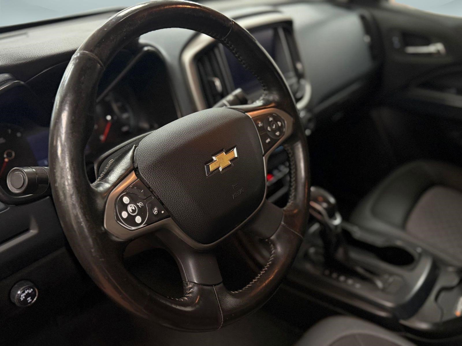 Used 2022 Chevrolet Colorado Z71 image 11