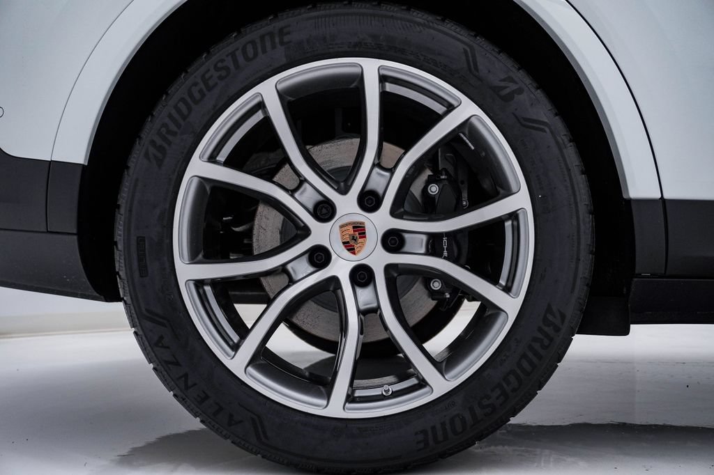 New 2026 Porsche Cayenne AWD/4WD image 10
