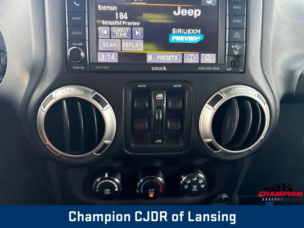 Used 2016 Jeep Wrangler Unlimited Sahara AWD/4WD image 20