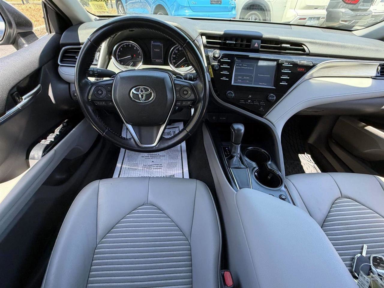 Used 2019 Toyota Camry SE w/ Protection Package (Q2) FWD image 12