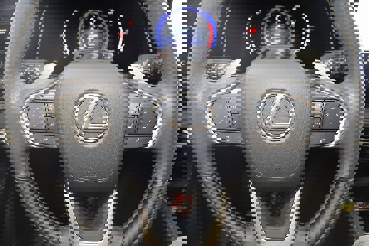 Used 2024 Lexus RX 350 Premium image 38