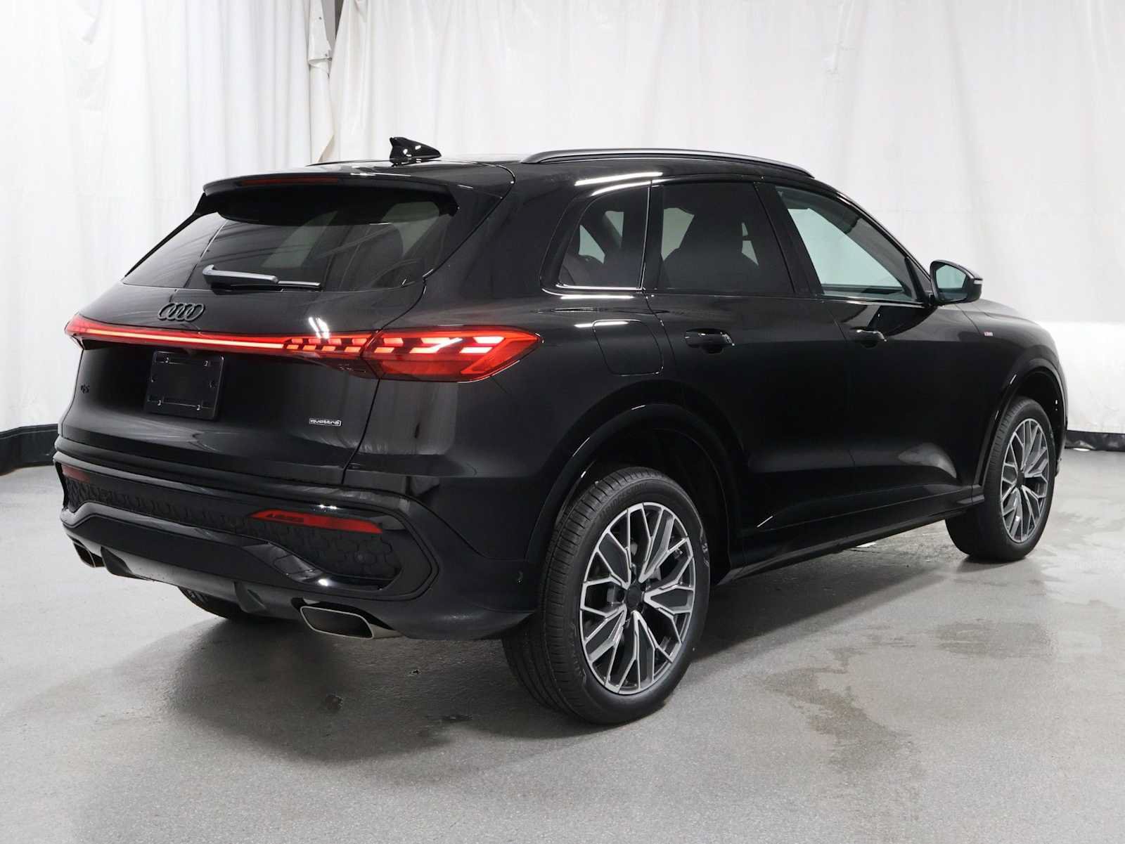 New 2026 Audi Q5 Premium Plus AWD/4WD image 9