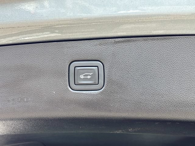 Used 2024 Chevrolet Blazer LT FWD image 14