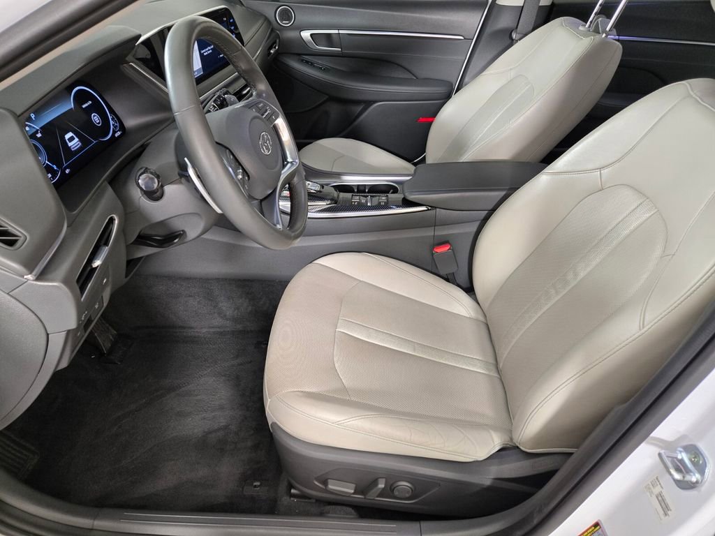 Used 2020 Hyundai Sonata Limited w/ Cargo Package FWD image 15