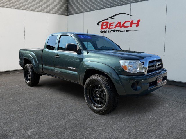 Used 2010 Toyota Tacoma 4x4 Access Cab image 5