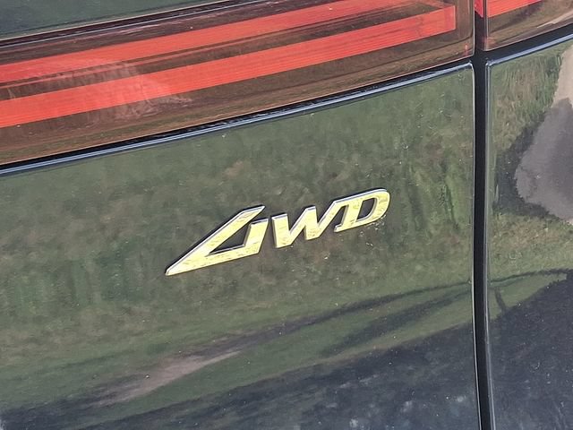 Used 2025 Genesis GV70 2.5T AWD/4WD image 10