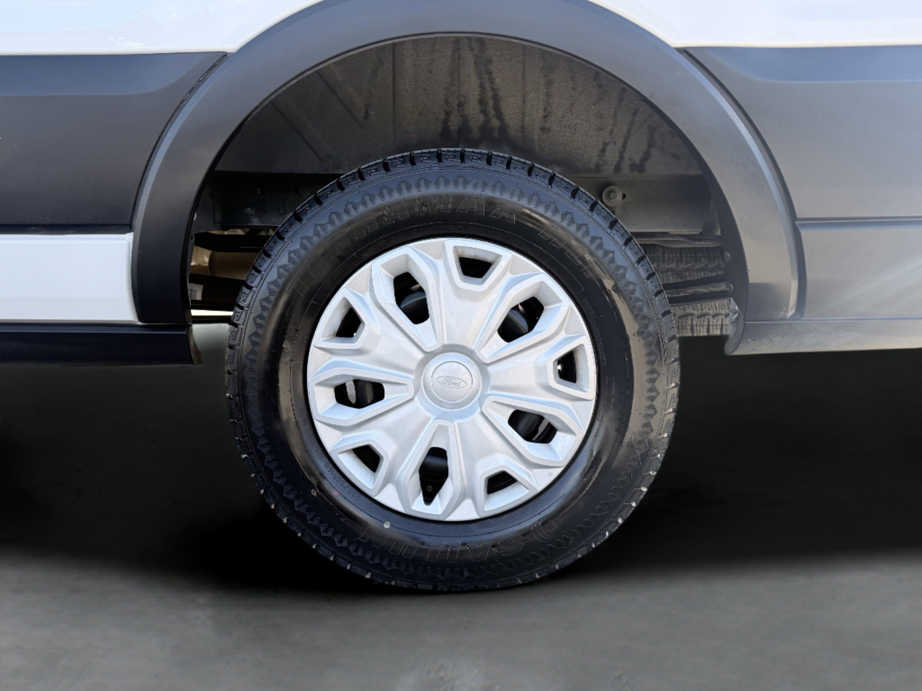 Used 2023 Ford Transit 350 XLT image 68