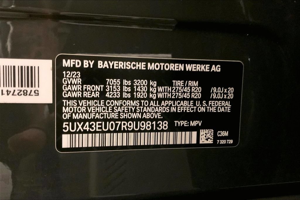 Certified 2024 BMW X5 xDrive50e w/ M Sport Package AWD/4WD image 32