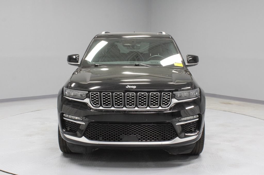 Used 2024 Jeep Grand Cherokee Summit AWD/4WD image 8