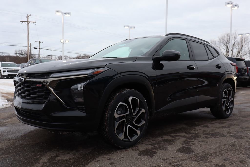 New 2026 Chevrolet Trax RS w/ Sunroof Package image 6