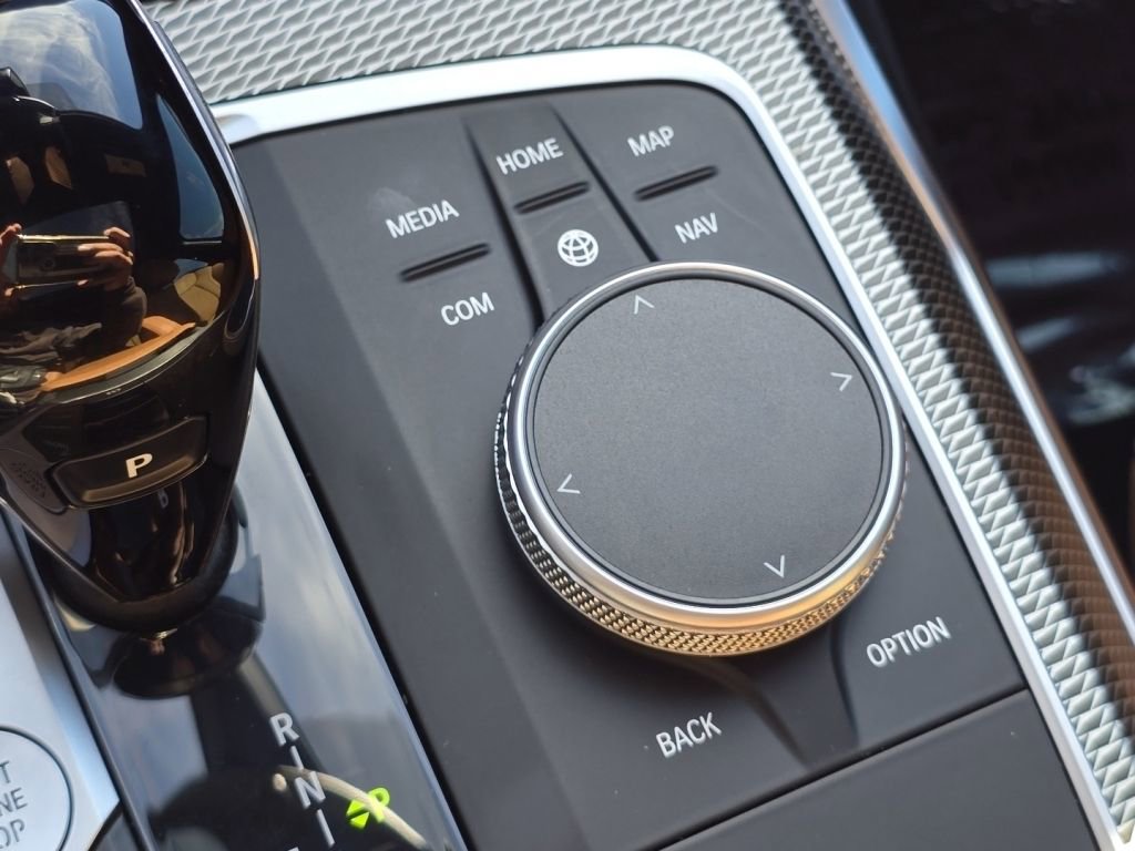 Used 2022 BMW 330i xDrive Sedan image 10